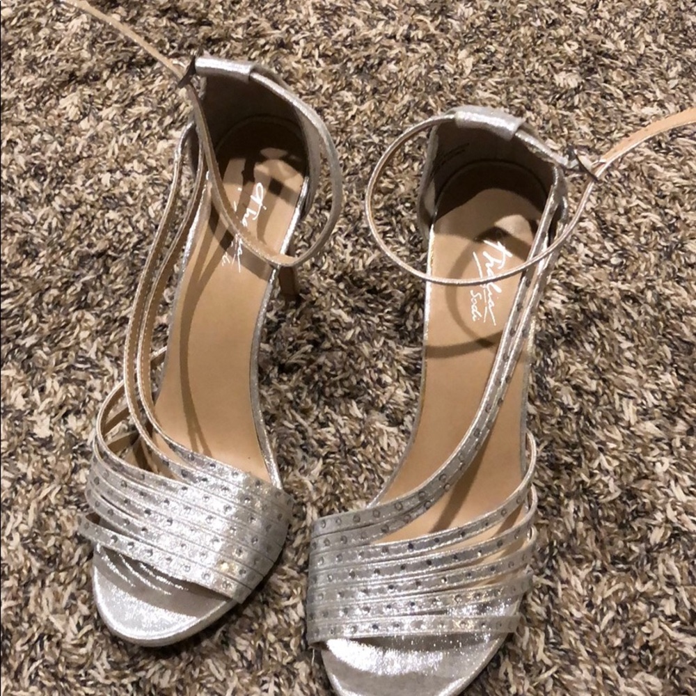 Thalia sodi party wear high heels
